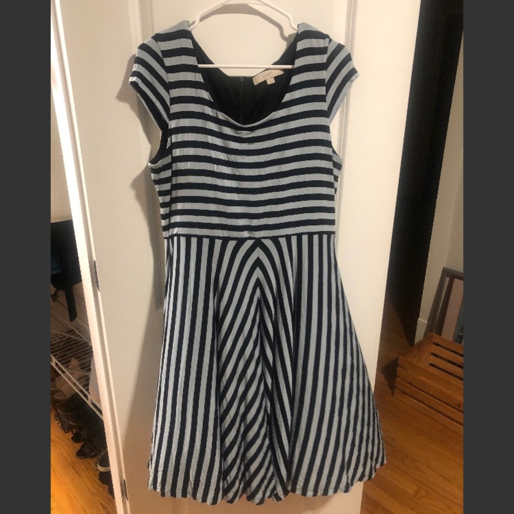 Diagonal-Up Stripped Dress